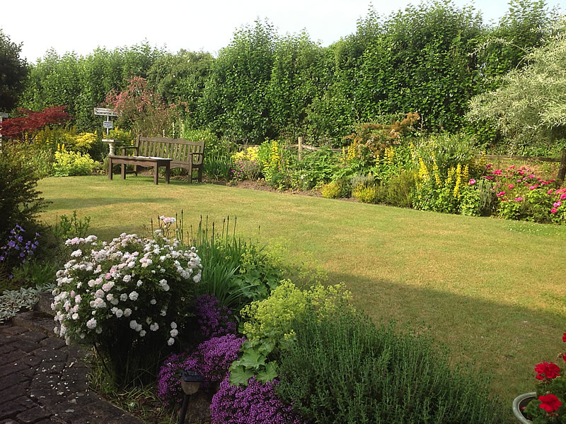 Garden Hononton Cottage B&B near Tunbridge Wells